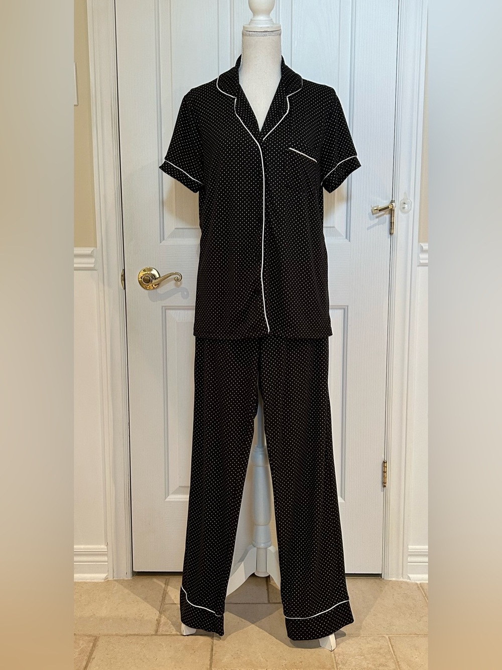 NICOLE MILLER NY Women 2 Pieces Pyjama, Black, White Polka Dots & Piping, Medium
